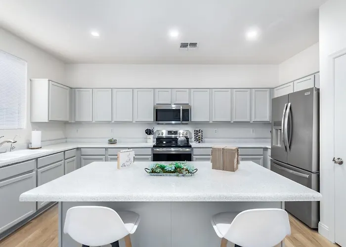 San Michelle Luxury Escape -mesa Holiday home