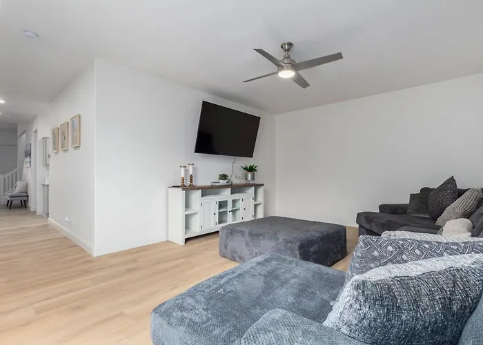 San Michelle Luxury Escape -mesa Holiday home
